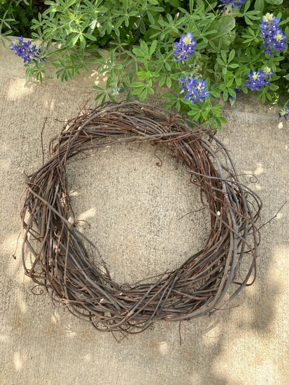 16” Grapevine Wreath Base - Rustic Home Holiday Decor For DIY Crafting